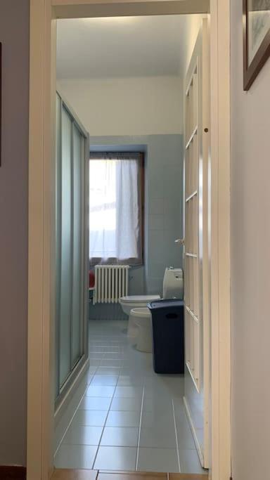 La Casa Del Nonno Apartment Оменя Екстериор снимка